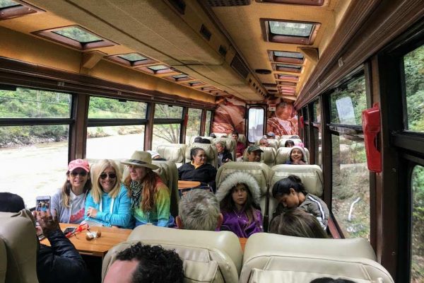 How to get to Machu Picchu? - Traveling with Sunscreen